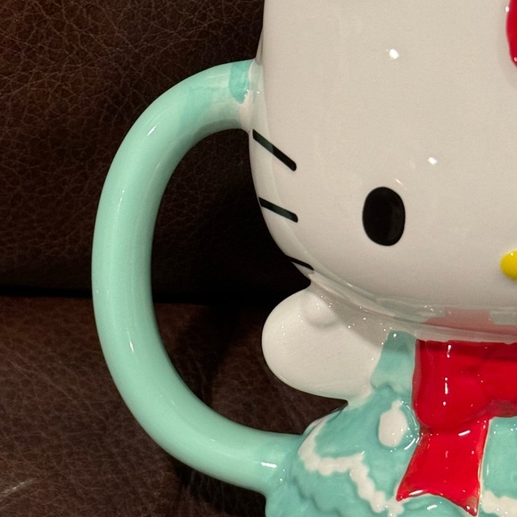 Hello Kitty in Christmas Tree Dress 22oz Figural Mug - Picture 4 of 10